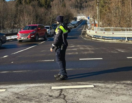 Aglomeratie pe DN1 Brasov Politia recomanda rute alternative