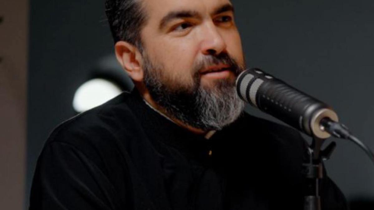 Ciprian Mega preotul acuzat ca e plantat de Biserica Ortodoxa Rusa suspendat de Episcopie