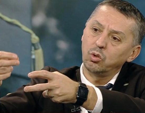 Cum pot fi pregatiti studentii pentru piata muncii