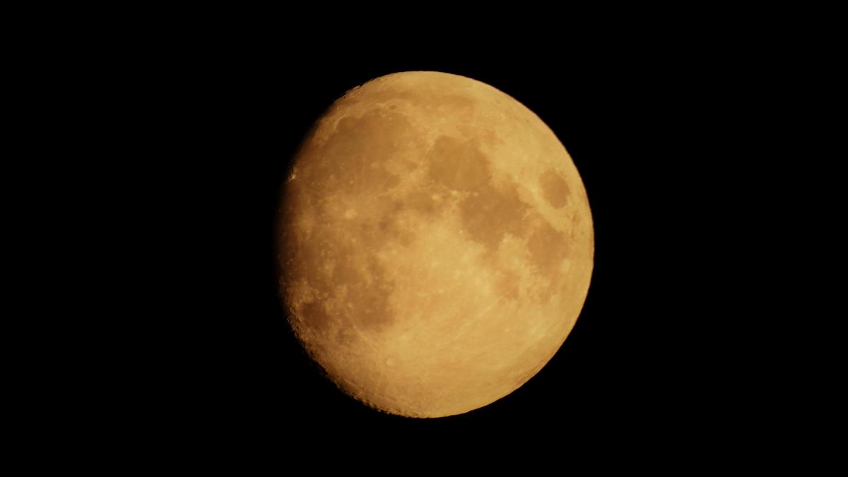 De ce cercetatorii spun ca trebuie trimise ceasuri pe Luna