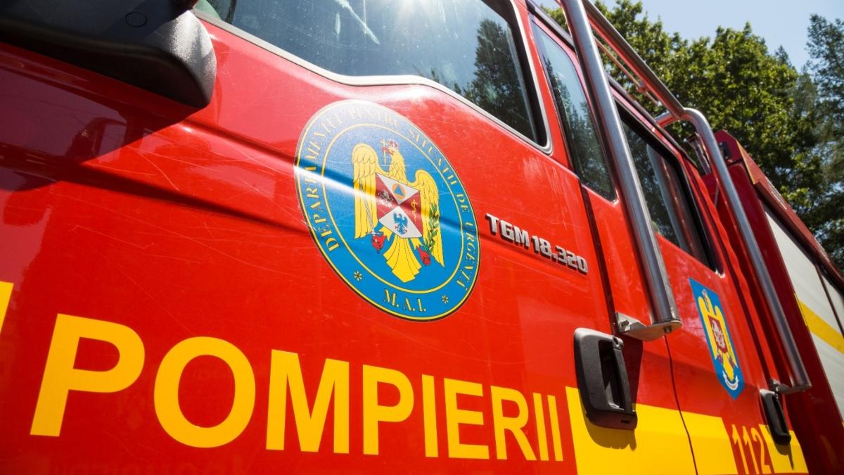 Incendiu din explozia unei butelii in Satu Mare Barbat dus la spital