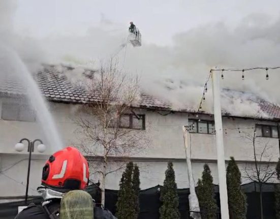 Incendiu la o cladire din Slatina mesaj Ro Alert transmis
