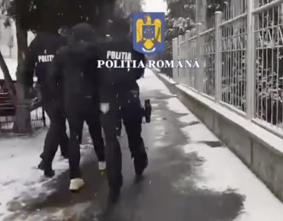 O contabila din Sibiu a furat bani de la o scoala si o gradinita schema prin care a sustras 70000 de euro in 3 ani