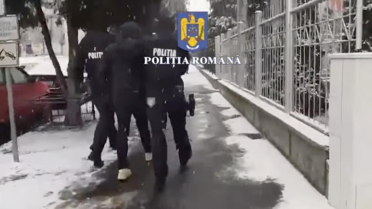 O contabila din Sibiu a furat bani de la o scoala si o gradinita schema prin care a sustras 70000 de euro in 3 ani