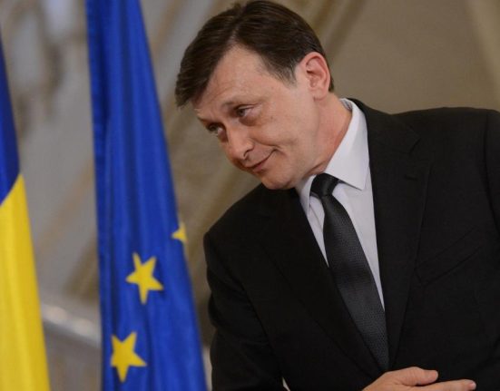 PSD nu l mai testeaza pe Ciolacu Surse Crin Antonescu singurul candidat masurat in sondaje pentru Coalitie