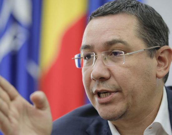 Victor Ponta il critica pe Crin Antonescu Exclus Antonescu pot fi candidatul PSD