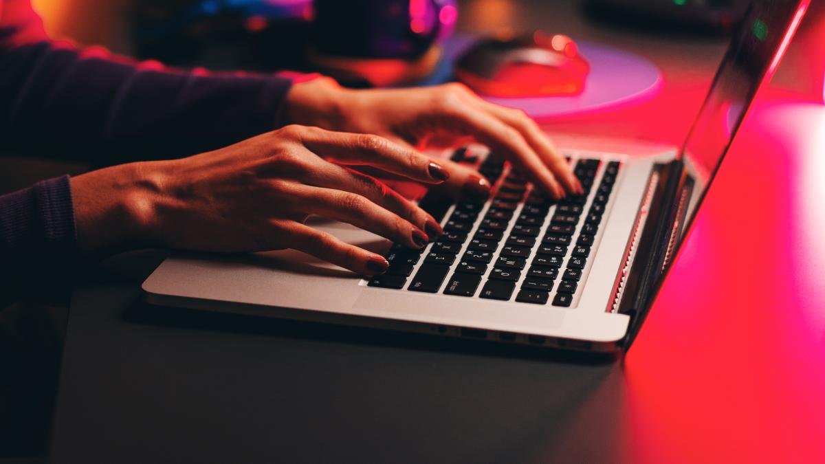 Atentie la aceste mesaje noua metoda de inselatorie online avertizeaza DNSC