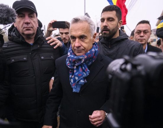 Calin Georgescu nu participa la dezbateri sau conferinte