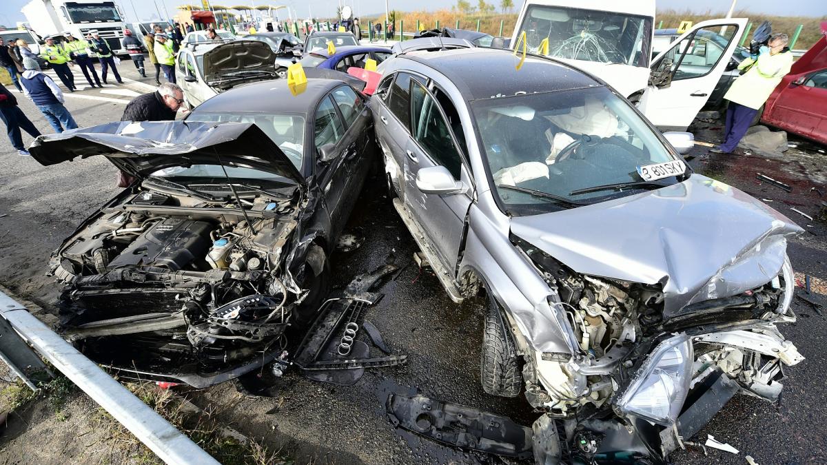 Carambol cu sapte masini pe Autostrada Soarelui Trafic restrictionat spre Bucuresti