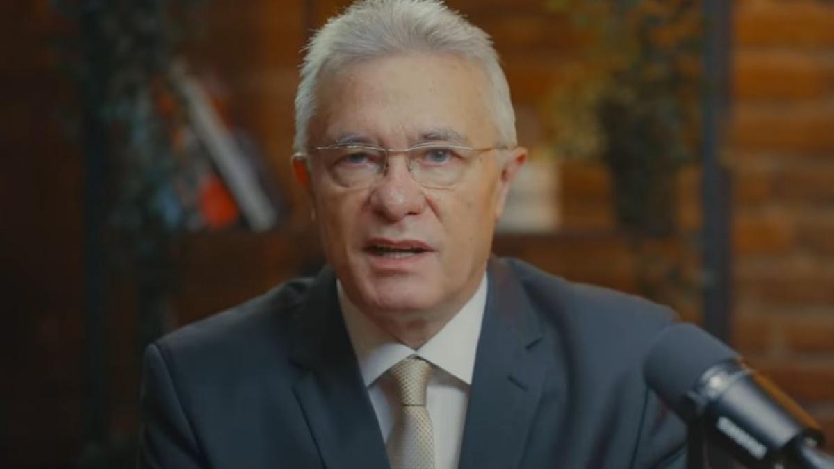 Cristian Diaconescu Compromisurile par doar ale Ucrainei Federatia Rusa care sunt