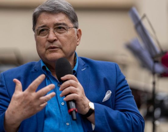 Hurezeanu a discutat cu trimisul lui Trump despre bazele NATO din Romania