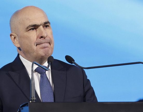 Ilie Bolojan Alegerile nu ar trebui sa ne prinda nepregatiti Dupa ce te ai ars sufli si in iaurt