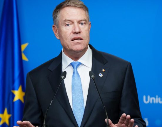 Iohannis Multi oameni sunt enervati de anularea alegerilor Ne asteptam sa avem un nou presedinte eu sa predau mandatul