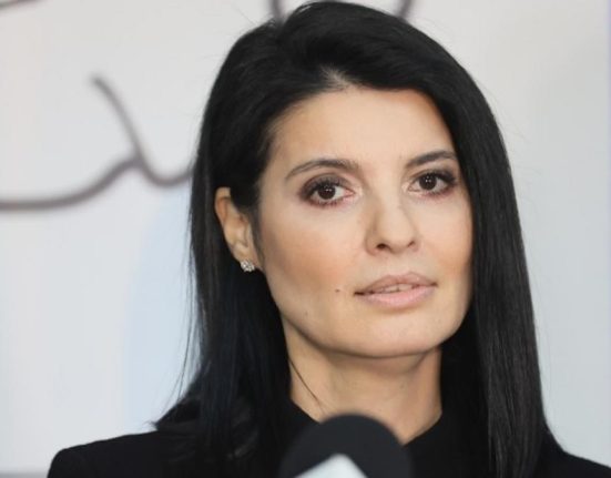 Lavinia Sandru Domnule Bolojan prezentati romanilor datele ce au dus la anularea alegerilor