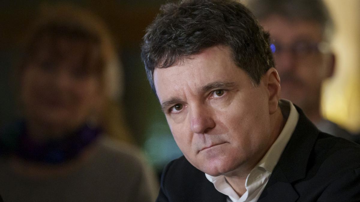 Nicusor Dan Bolojan si Hurezeanu au obligatia sa obtina un loc la masa discutiilor de la Paris
