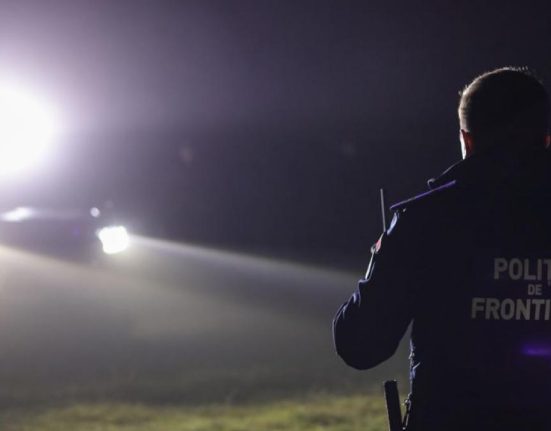 Politisti romani la granita bulgaro turca Predoiu Masura pentru granitele UE