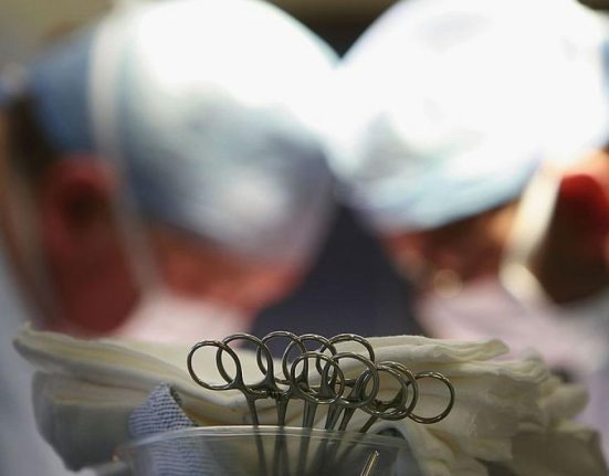 Premiera medicala in Romania pacient salvat cu procedura dificila