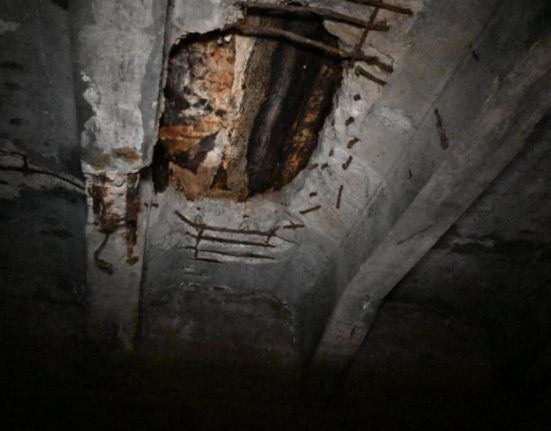 Scandalul reabilitarii planseului Unirii Baluta acuza pe Nicusor Dan