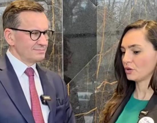 Anamaria Gavrila loveste si in engleza Multumeste lui Morawiecki pentru parlamentele europene Reactia fostului premier polonez
