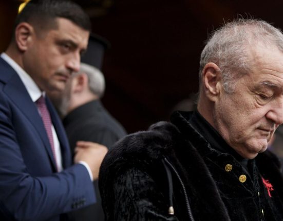 Becali spune ca Simion i a cerut iertare L am iertat dar nu vom fi tovarasi