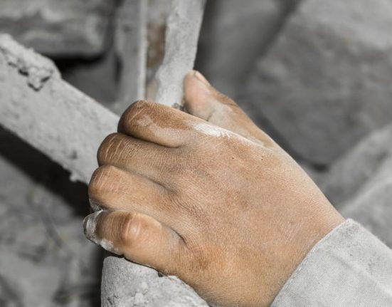 Caz revoltator in Prahova Copii de 12 ani fortati sa munceasca