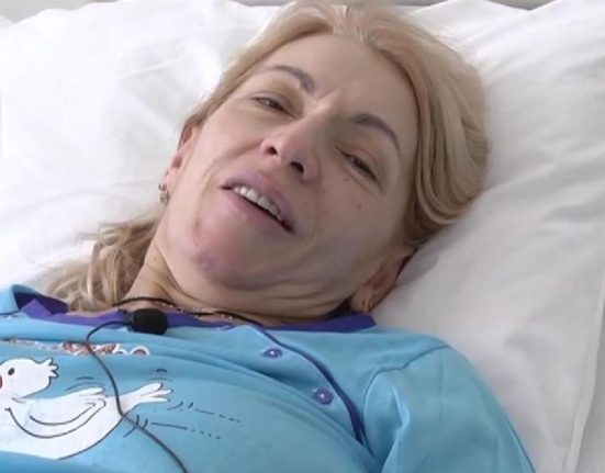 Cea mai in varsta mama de gemeni din Romania povestea lui Carmen mama la 57 de ani