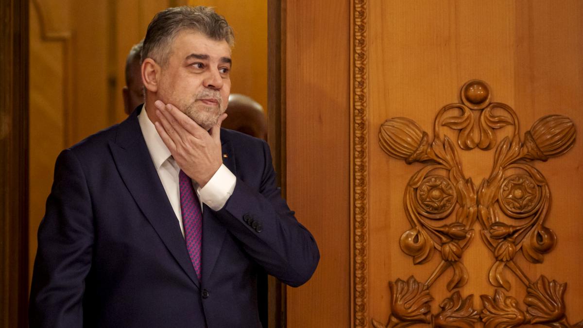 Controlale risipa bani in ministere telefoane peste 500 lei consum benzina analizat
