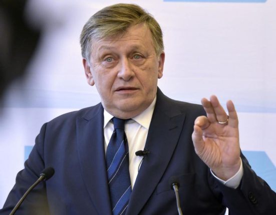 Crin Antonescu despre Simion Nu avem acelasi electorat dar voturile le vom imparti toti candidatii