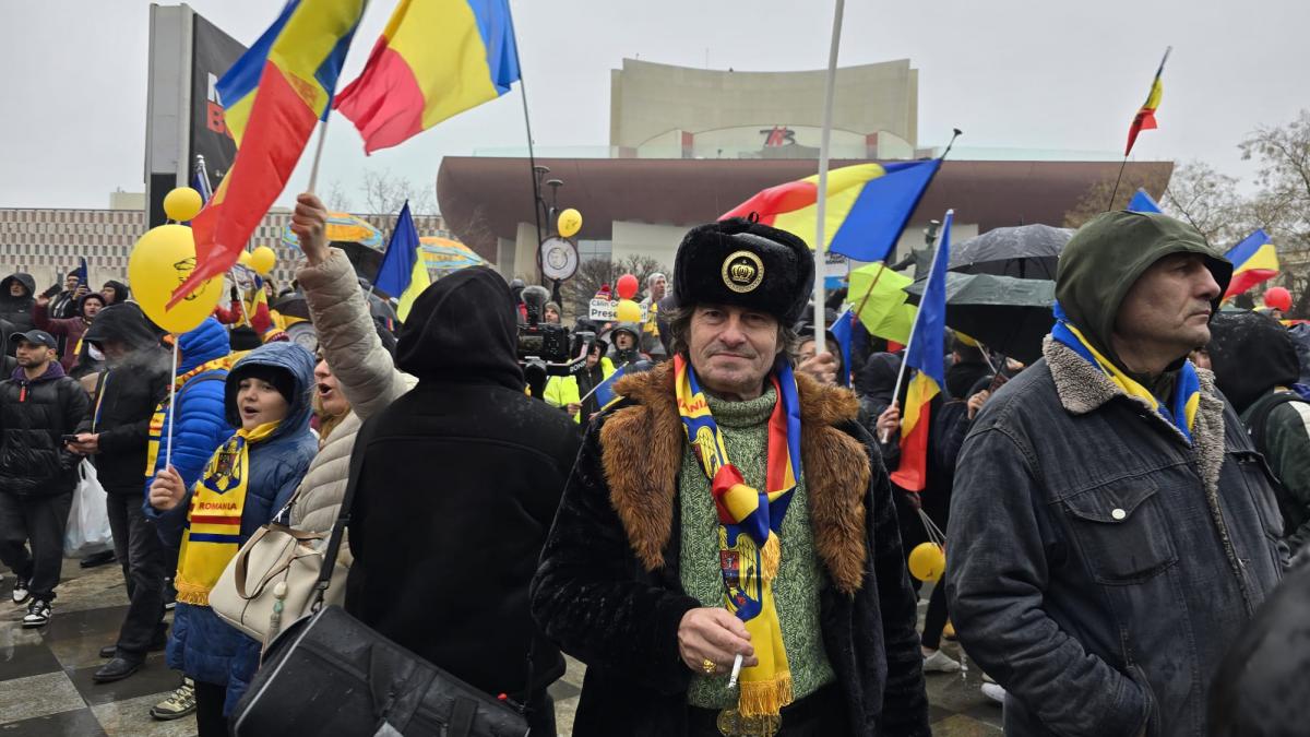 Cum a fost la protestul un milion de romani AUR Aveti grija la buzunare