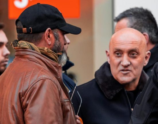 Horatiu Potra instiga din Dubai la revolta