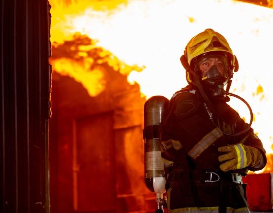Incendiu cu fum dens in parcare subterana Ilfov