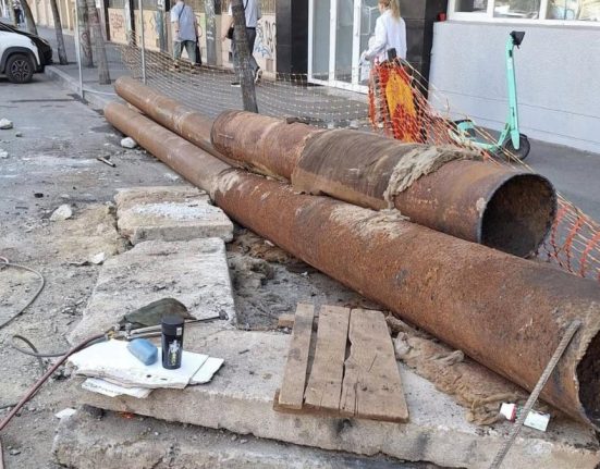 Peste 700 de blocuri din Bucuresti raman fara apa calda