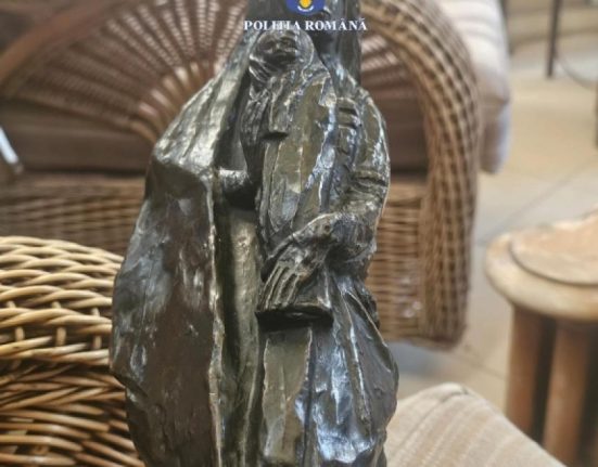 Statueta furata din Franta in 2018 gasita in Constanta