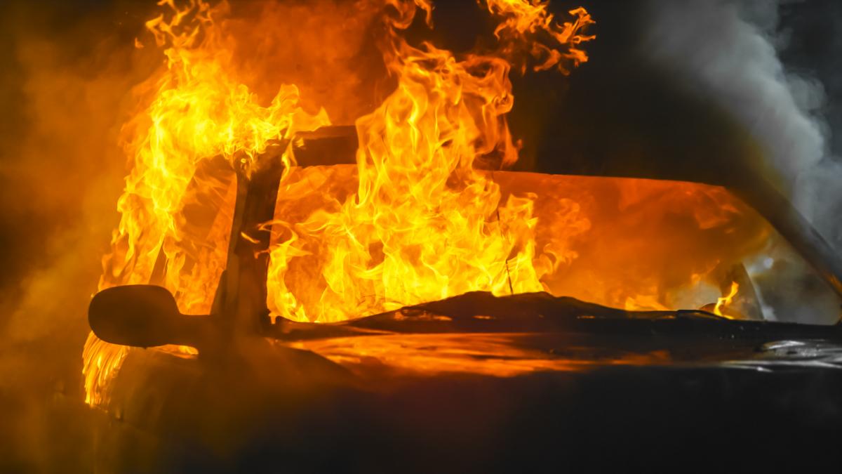 Tragedie in Buzau Doua cadavre intro masina arsa