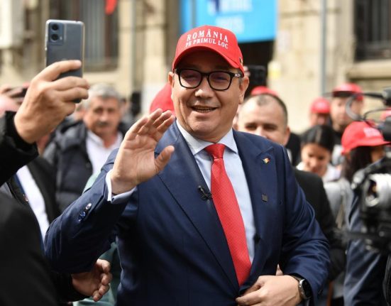 Victor Ponta candidatul independent la prezidentiale 2025
