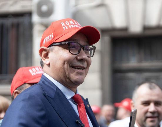Victor Ponta raspunde criptic despre acuzatia de ofiter SIE