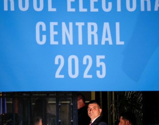 AUR a solicitat stergerea postarii lui Cristian Tudor Popescu