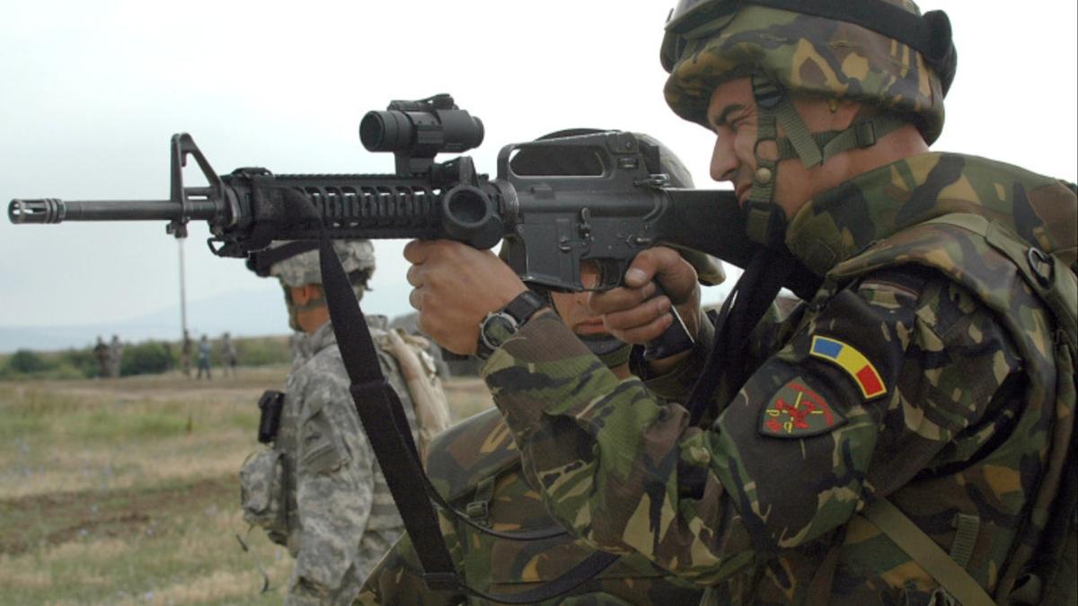 Antrenamente urbane in Bucuresti Militari se pregatesc pentru conflict