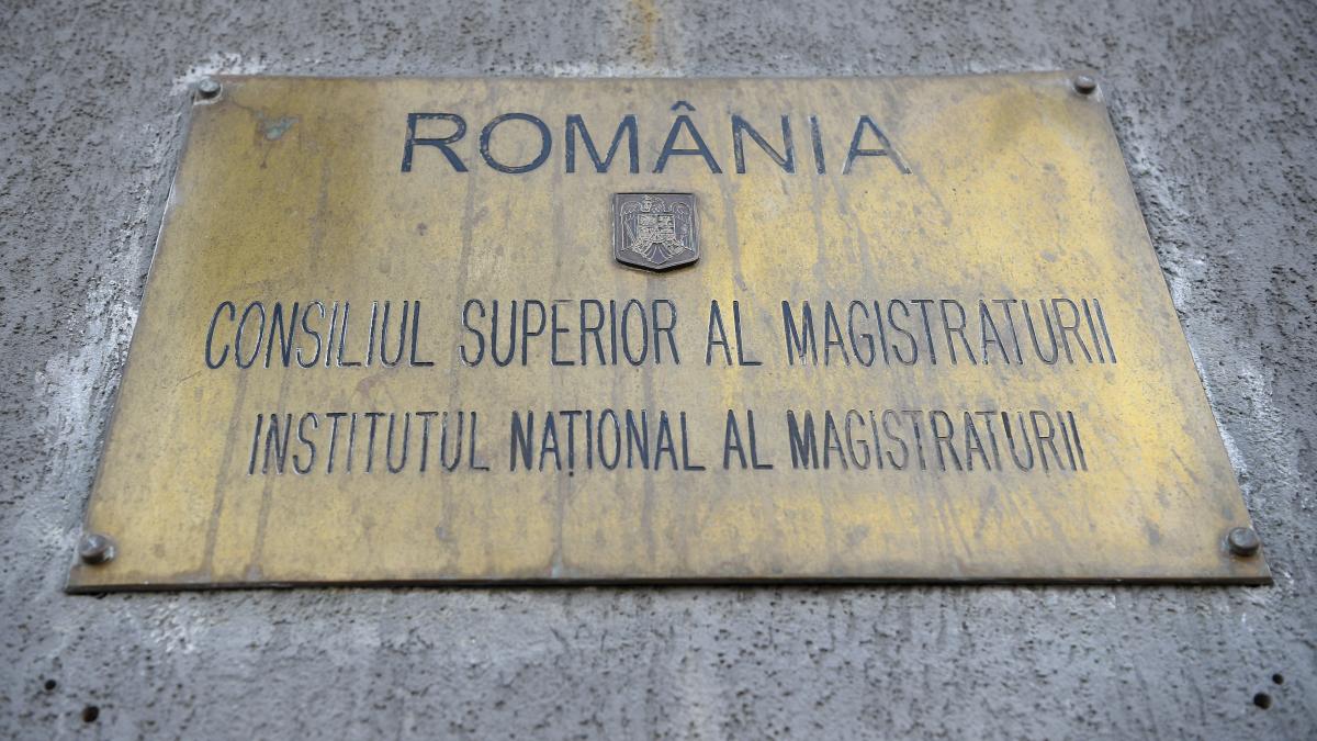 CSM ameninta cu blocaj in Justitie daca se adopta legea de desfiintare a pensiilor speciale ale magistratilor