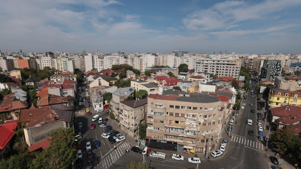 Cat valoreaza locuintele de langa metrou Diferente mari de pret intre case apropiate si departate de statii