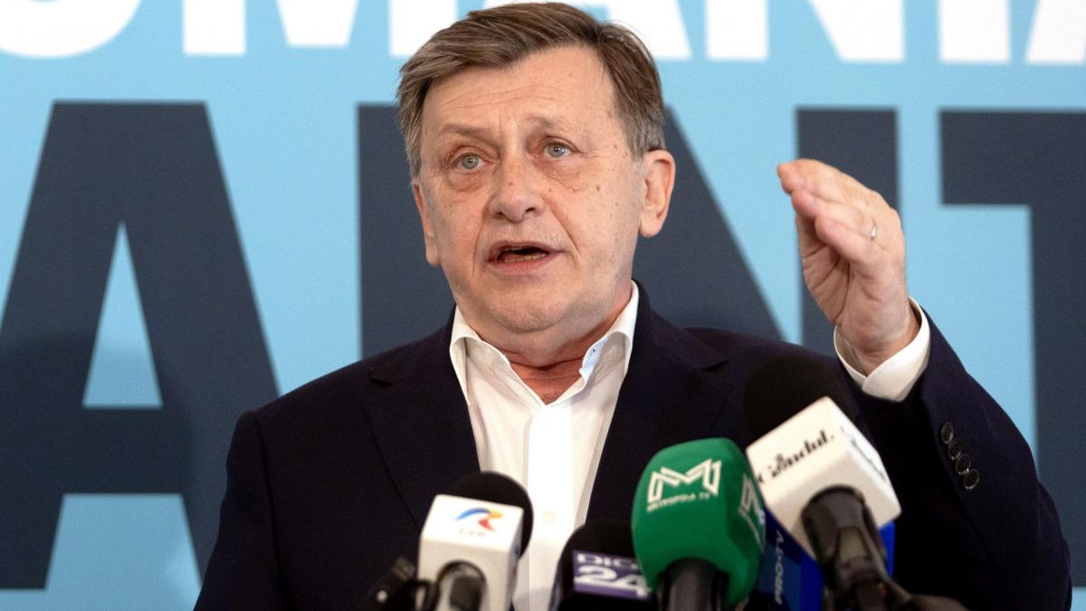 Crin Antonescu sa intalnit cu primari si ministrul Burduja