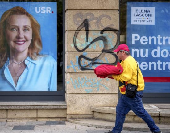 Lasconi a ajuns in Politico Se lupta cu propriul partid ca sa ramana in competitie