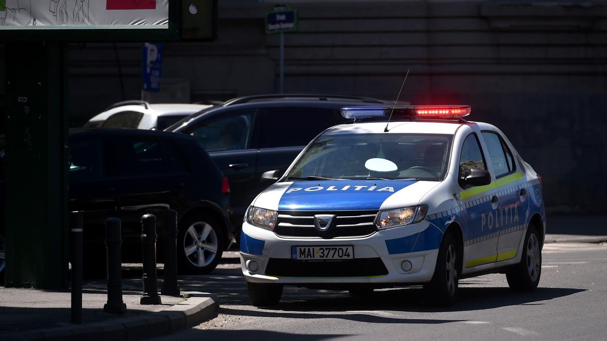 O eleva din Bistrita Nasaud retinuta pentru agresarea unei profesoare