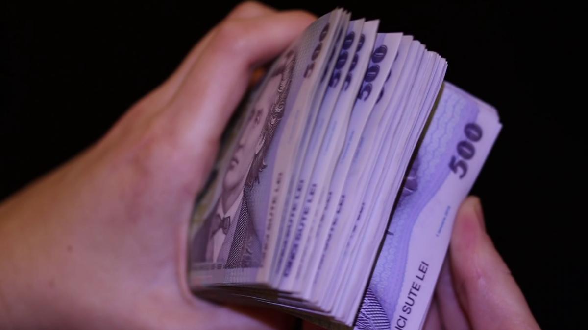 O profesoara din Constanta retinuta pentru inselarea elevilor