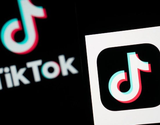 Romania atacata de sase retele de influenta pe TikTok