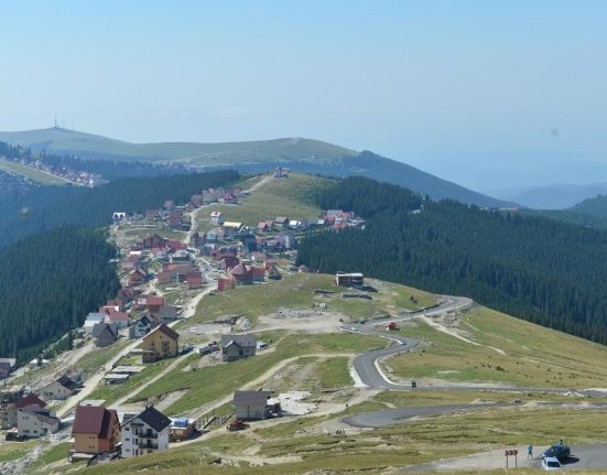 Statiunea Ranca pustie de Paste peste 500 hoteluri inchise