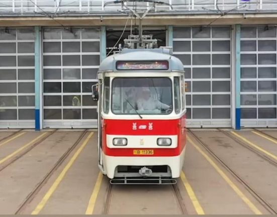 Tramvaiul Iepurasului circula joi pe linia 10 Bucuresti