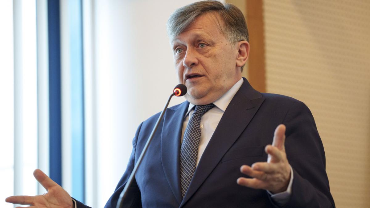 Crin Antonescu despre echipa lui Trump in Romania In sfarsit terminam cu o legenda conspirationista