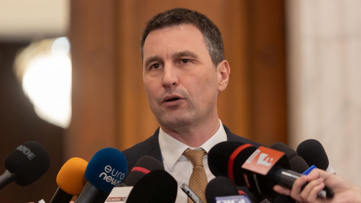 Primul mesaj al ministrului de Finante dupa haosul economic Propaganda lui Simion nu ajuta