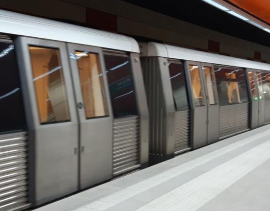 Tentativa de suicid la metrou Piata Iancului trenurile afectate